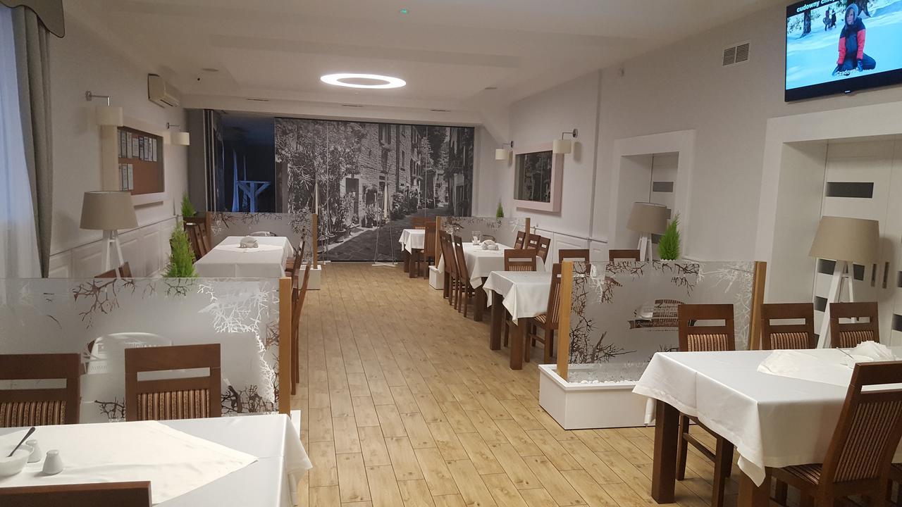 Zielony Dworek Kraśnik Buitenkant foto