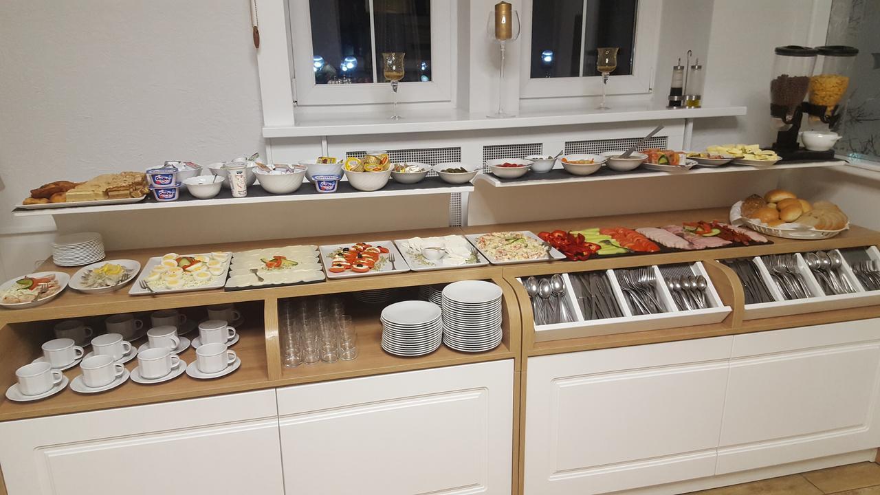 Zielony Dworek Kraśnik Buitenkant foto